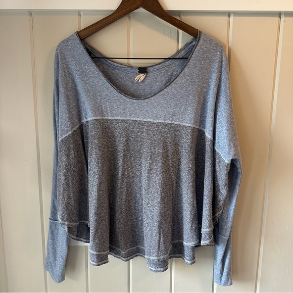 We The Free Tops - We The Free Blue and Gray Women's T-Shirt, Size Medium